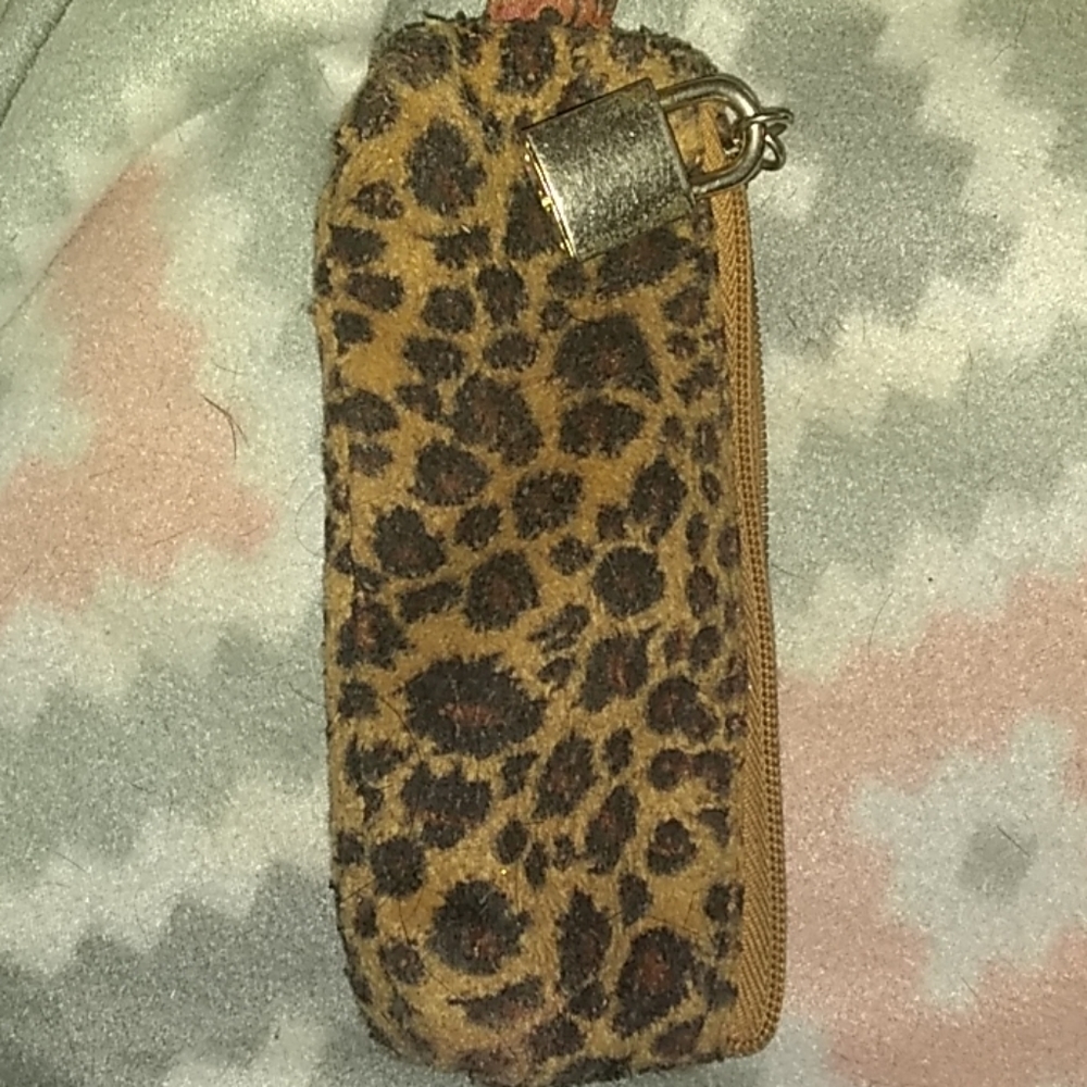 Makeup bag